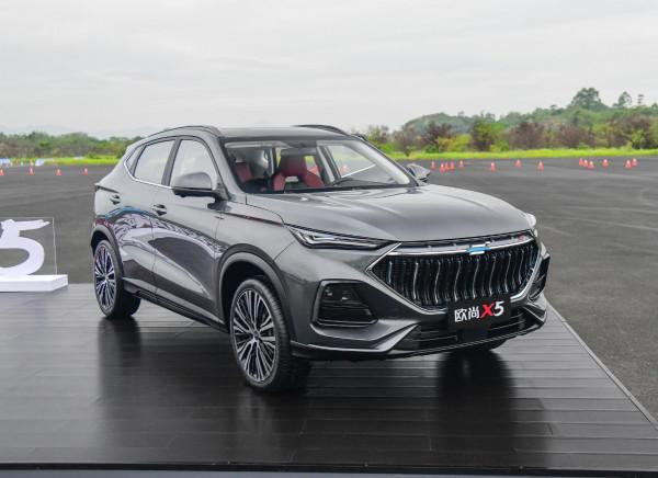 夏日出行不受罪,3款高性價比座駕推薦,預算10多萬直接入頂配 夏日出行不受罪,3款高性價比座駕推薦,預算10多萬直接入頂配