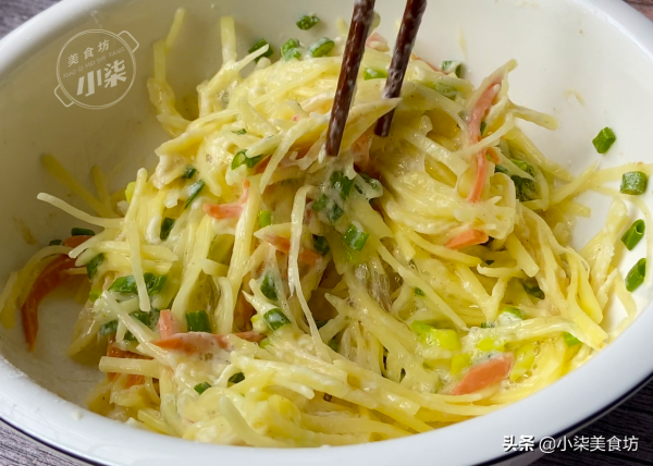 家裡有土豆就能學會的菜,5分鐘就上桌,簡單省事,孩子超愛吃 家裡有土豆就能學會的菜,5分鐘就上桌,簡單省事,孩子超愛吃