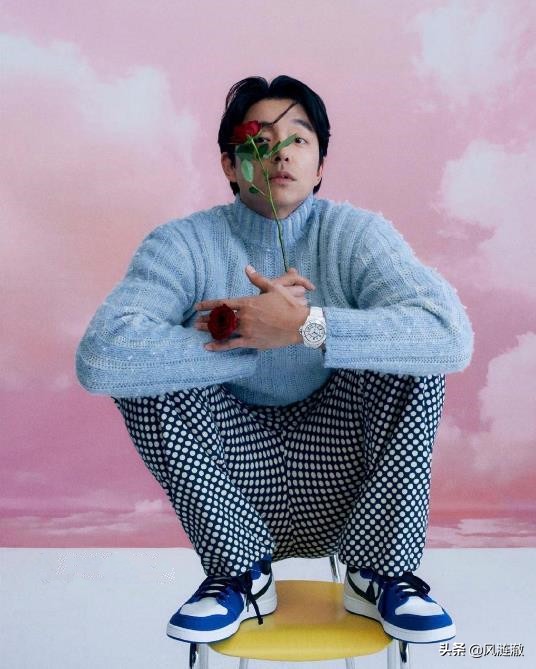 孔劉最新大片曝光，不刻意的性感最高階，再帥20年都不成問題