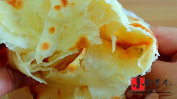 教你做家常大油餅,柔軟多層又筋道,做法超簡單,鮮香又解饞 教你做家常大油餅,柔軟多層又筋道,做法超簡單,鮮香又解饞