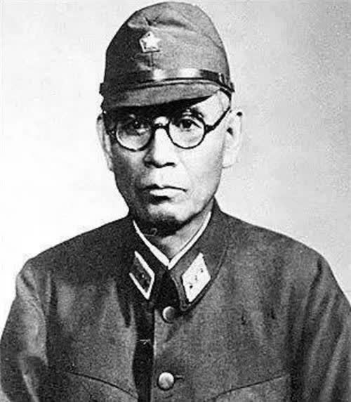 1941年總部來了三個戰士,說出領導名字後,聶榮臻直接拿下,為何 1941年總部來了三個戰士,說出領導名字後,聶榮臻直接拿下,為何