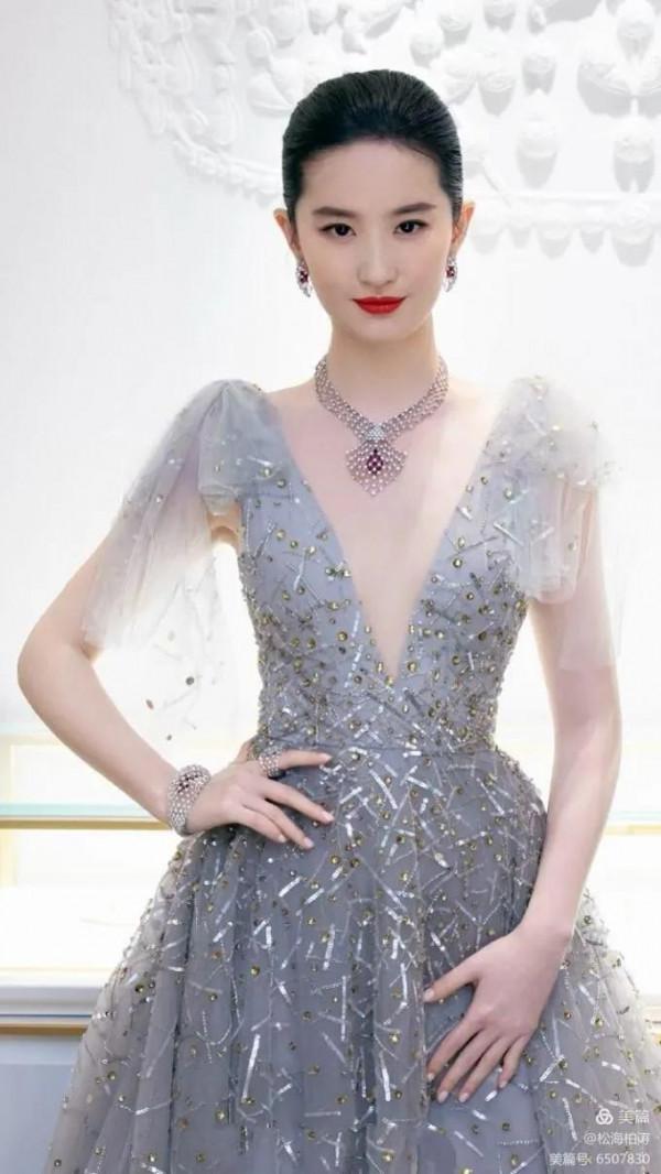 靜如處子，劉亦菲