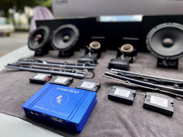 新款凱美瑞改裝酷爵兩分頻，再上一套氛圍燈-雲浮雲星汽車音響