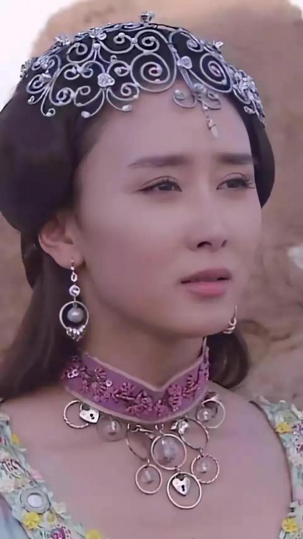 雲南演員—胡靜