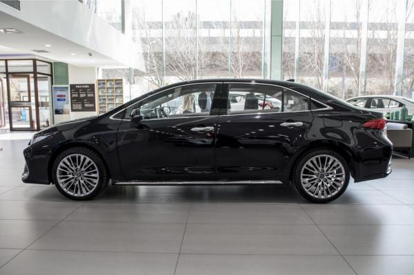 左右為難|15萬預算,豐田亞洲獅對比大眾速騰 左右為難|15萬預算,豐田亞洲獅對比大眾速騰