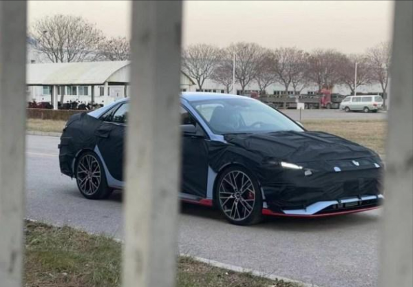 現代伊蘭特N有望引進國產，難得的效能車，定價是關鍵