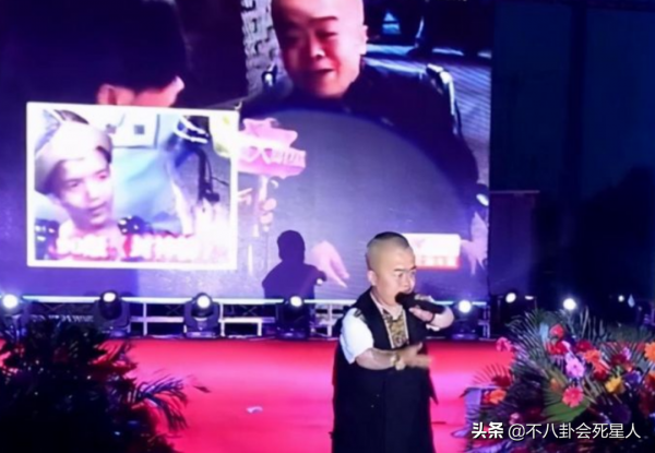 娛樂圈的袖珍人,身高最矮1.15米,他們做網紅、當總裁、年入百萬 娛樂圈的袖珍人,身高最矮1.15米,他們做網紅、當總裁、年入百萬