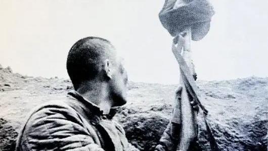 上甘嶺戰場,美軍為何只敢用罐頭解決大小便?“全怪”狙神張桃芳 上甘嶺戰場,美軍為何只敢用罐頭解決大小便?“全怪”狙神張桃芳