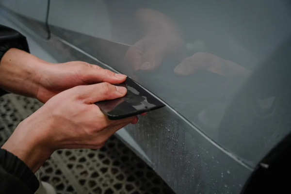 不斂鋒芒&mdash;&mdash;寶馬4系 羅利普斯隱形車衣施工案例