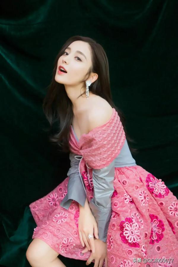 粉紅色的古力娜扎