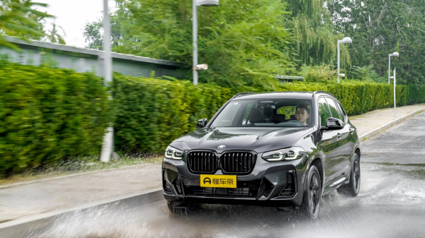BMW X3迎來改款,漸進式量變升級,能否帶來體驗的質變? BMW X3迎來改款,漸進式量變升級,能否帶來體驗的質變?