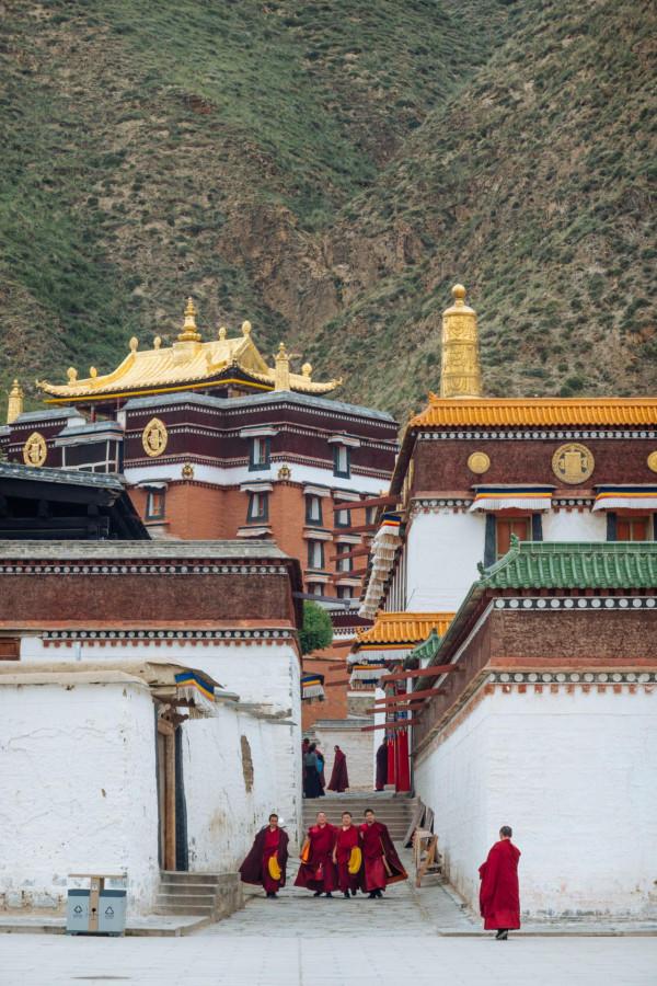 這個寺廟名字很奇怪，卻佔整座城市的1/3，面積相當於10個足球場