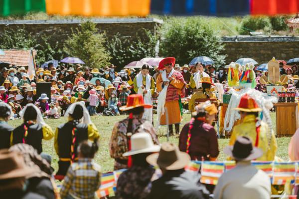皇家寺廟長什麼樣？隱藏於群山谷地間的惠遠寺給您答案
