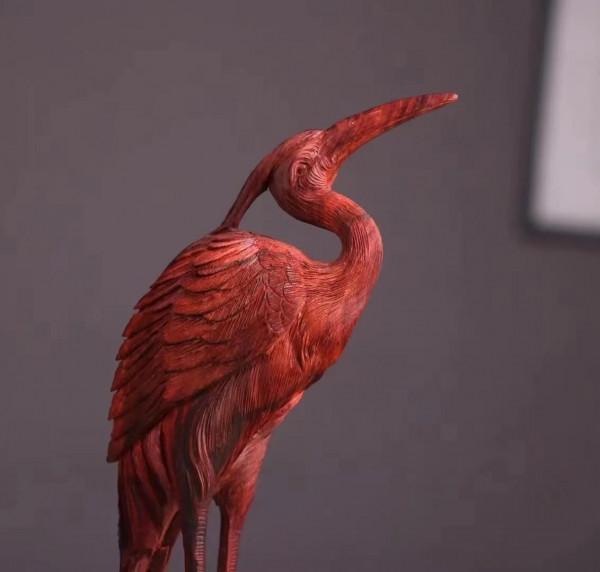 孤鶴立青松，不老良善人！原來，木雕還可以這麼做