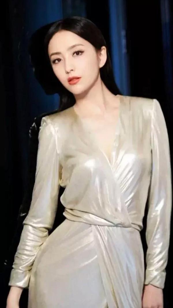 佟麗婭,貌美如花,人見人愛 佟麗婭,貌美如花,人見人愛