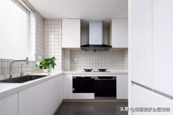 有光照亮的地方,風也溫柔 有光照亮的地方,風也溫柔