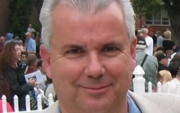 貓鼠遊戲:騙走美國政府2000萬美元是一種什麼體驗? 貓鼠遊戲:騙走美國政府2000萬美元是一種什麼體驗?