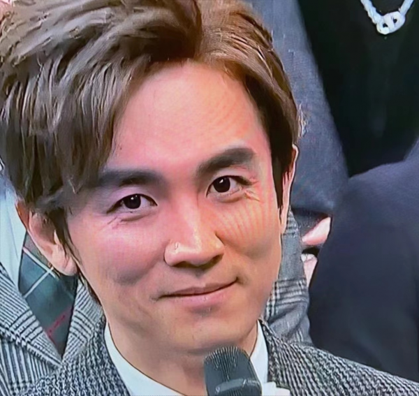 終於破案！TVB女星承認頒獎典禮大喊爸爸，不畏雪藏高情商回應