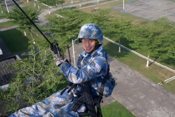 親歷中印衝突、執行特殊任務!四川12位學霸軍人:來自特種作戰旅、空軍、海軍 親歷中印衝突、執行特殊任務!四川12位學霸軍人:來自特種作戰旅、空軍、海軍