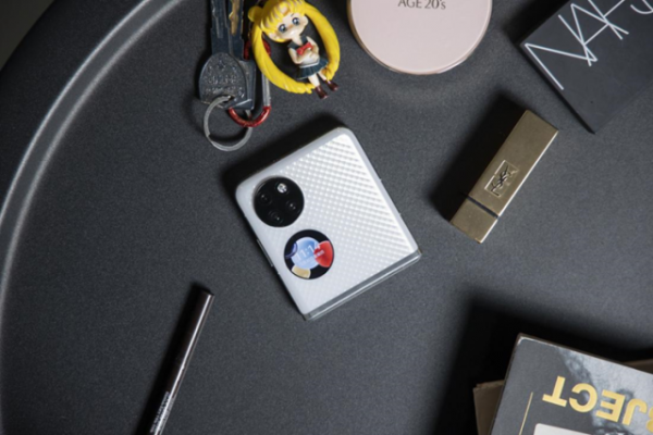 mini包放不下大屏智慧手機？那是以前了