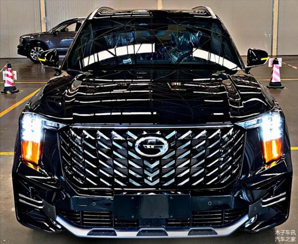 認真了，全新一代廣汽傳祺GS8實拍，網友：感覺這次設計用力過猛