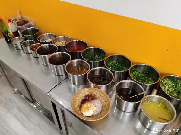 旅行就要邊走邊吃：舌尖上的昆明，盤點我在昆明吃到的各種美食