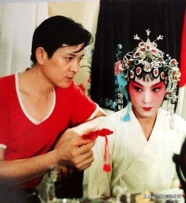 電影《神鞭》35年：“傻二”成公安大學教師，大反派逆襲成影帝