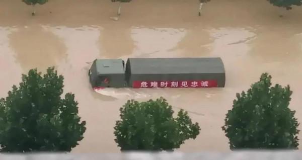 網友直呼&OpenCurlyDoubleQuote;破防&rdquo;，這就是中國軍人