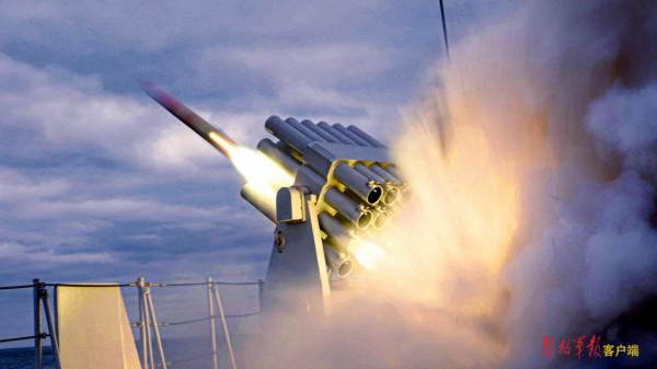 火力十足！東部戰區海軍某驅逐艦支隊拉開新年度訓練大幕