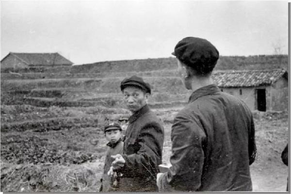 開國中將被誤傳犧牲，回家後妻子已經改嫁他人，看毛主席如何處理