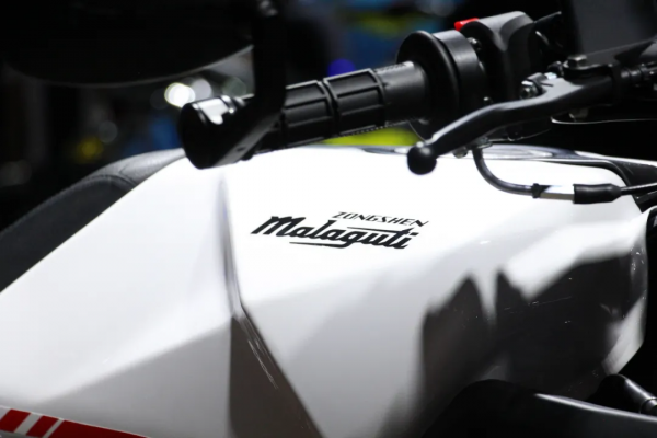 前衛科幻的公升級運動巡航RA9、RX850、RE5等賽科龍摩博會下餃子 前衛科幻的公升級運動巡航RA9、RX850、RE5等賽科龍摩博會下餃子