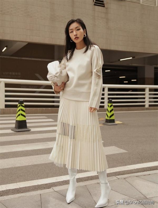 秋天過了一半才發現,穿衛衣時,還是配“裸靴”最好看,時髦顯高 秋天過了一半才發現,穿衛衣時,還是配“裸靴”最好看,時髦顯高