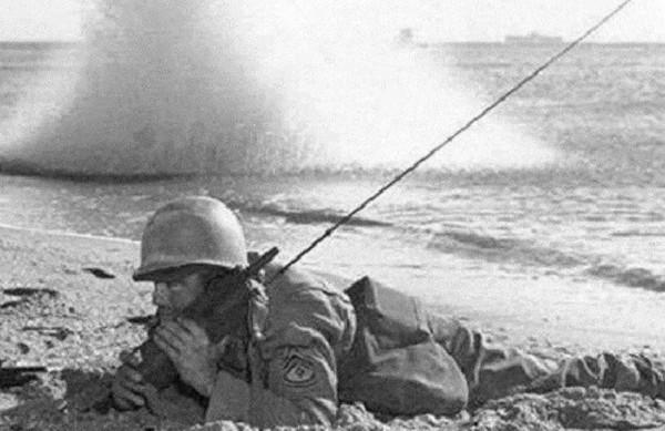 二戰納瓦霍族譯電員多重要?全軍僅29名,每名士兵都配有一名保鏢 二戰納瓦霍族譯電員多重要?全軍僅29名,每名士兵都配有一名保鏢