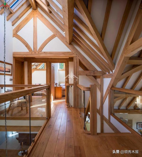 以木為主體框架，石材為牆，這才是真正的鄉村田園風格木別墅木屋