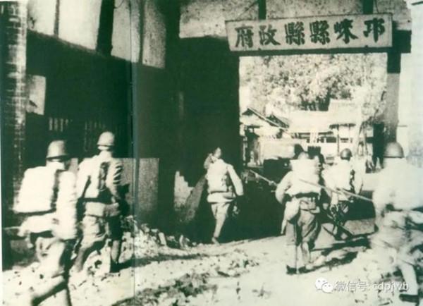 1979年，鄧小平欽點一位將領，擔任北京衛戍區司令，他是誰