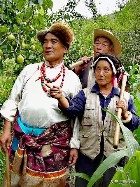 西行藏區9 熱情的甲居藏寨 一言難盡的黨嶺旅遊 西行藏區9 熱情的甲居藏寨 一言難盡的黨嶺旅遊