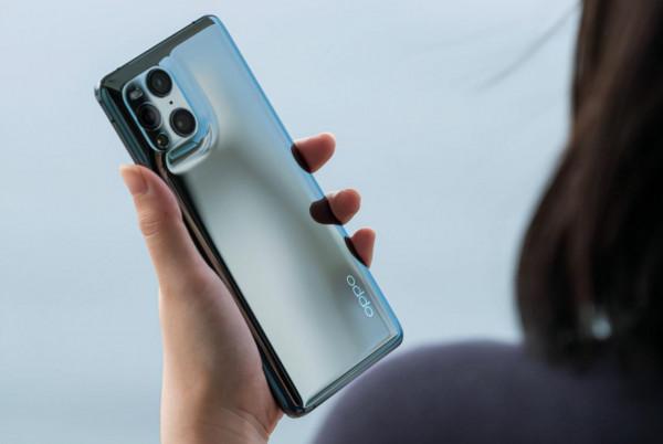 Q3國內市場報告:榮耀銷量重回前三名,明年能否成為銷量冠軍? Q3國內市場報告:榮耀銷量重回前三名,明年能否成為銷量冠軍?