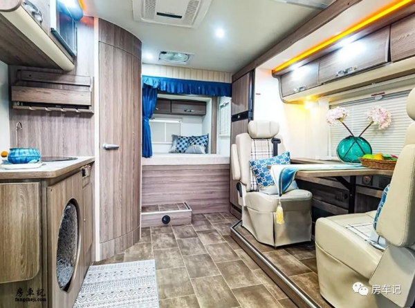 售價高達90萬的房車!怎樣的配置,才能撐得起這價? 售價高達90萬的房車!怎樣的配置,才能撐得起這價?