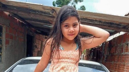 7歲女孩膝蓋受傷後病情惡化 轉院途中去世 7歲女孩膝蓋受傷後病情惡化 轉院途中去世