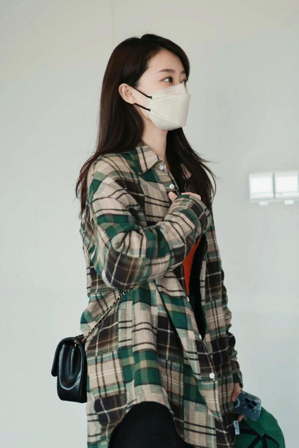 張小斐近日私服分享，簡約休閒，你也可以這麼穿