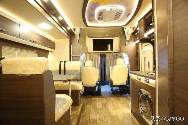 國六3.0T+8AT！C本可開超大空間房車，實拍亞特尊領ST