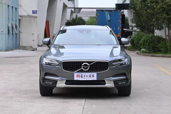 「諾粉來稿」V90 CC征服沃爾沃老使用者？二手車小白的真實心路歷程