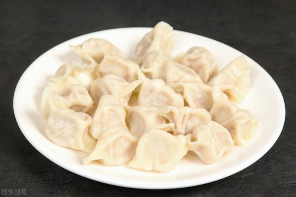 蘿蔔餃子好吃有訣竅,教你餃子店不外傳的做法,鮮美多汁,沒怪味 蘿蔔餃子好吃有訣竅,教你餃子店不外傳的做法,鮮美多汁,沒怪味