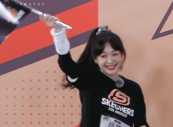 95後小花大軍來襲，和鹿晗白敬亭搭戲資源超好？但誰能火可不一定