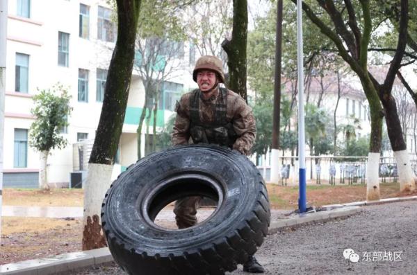 曾經被全旅通報批評的偵察兵，這次榮立三等功
