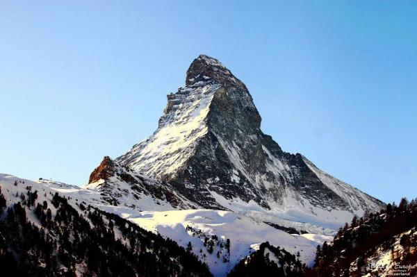 神奇的大自然之絕美山峰！世界最美十大山峰