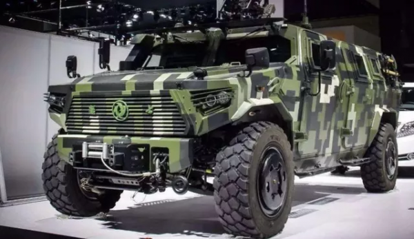 德國軍車是賓士,美國軍車是悍馬,中國軍車呢?這才是實力派 德國軍車是賓士,美國軍車是悍馬,中國軍車呢?這才是實力派
