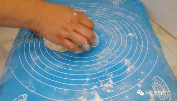 自制發麵餅的做法,鍋裡一烙,比吃麵包餅乾還過癮,真的太美妙了 自制發麵餅的做法,鍋裡一烙,比吃麵包餅乾還過癮,真的太美妙了