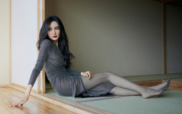 氣質女王楊冪！怎一個美字了得！太好看了