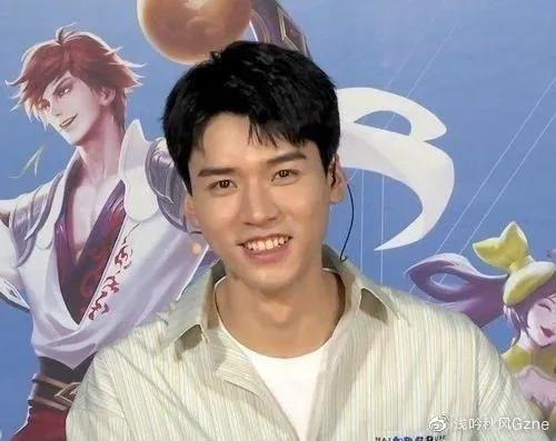 朱一龍:我沒有化妝,王嘉爾:我也沒有化妝,龔俊:你們聊 朱一龍:我沒有化妝,王嘉爾:我也沒有化妝,龔俊:你們聊